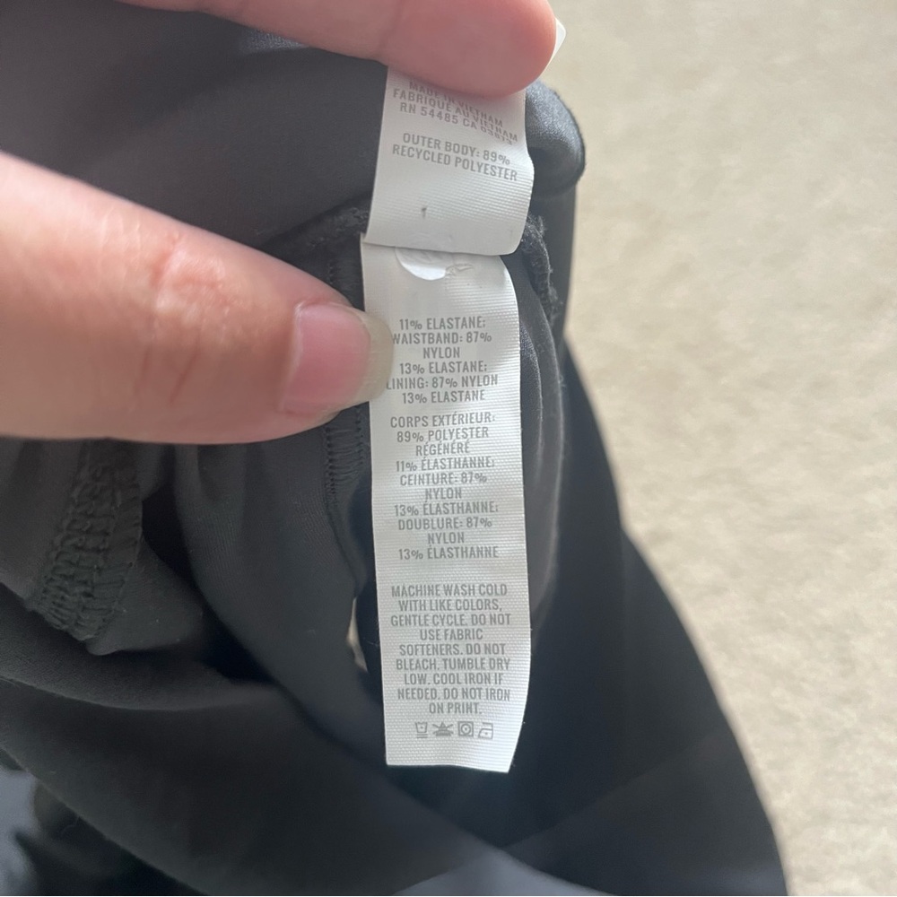 Offline By Aerie | Real Me Crossover Flowy Short - Picture 8 of 9